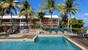 Little Cayman - Little Cayman Beach Resort, Pool & Hotelgebäude