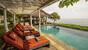 Bali - Tauch Terminal Resort, Infinity-Pool & Sonnenliegen